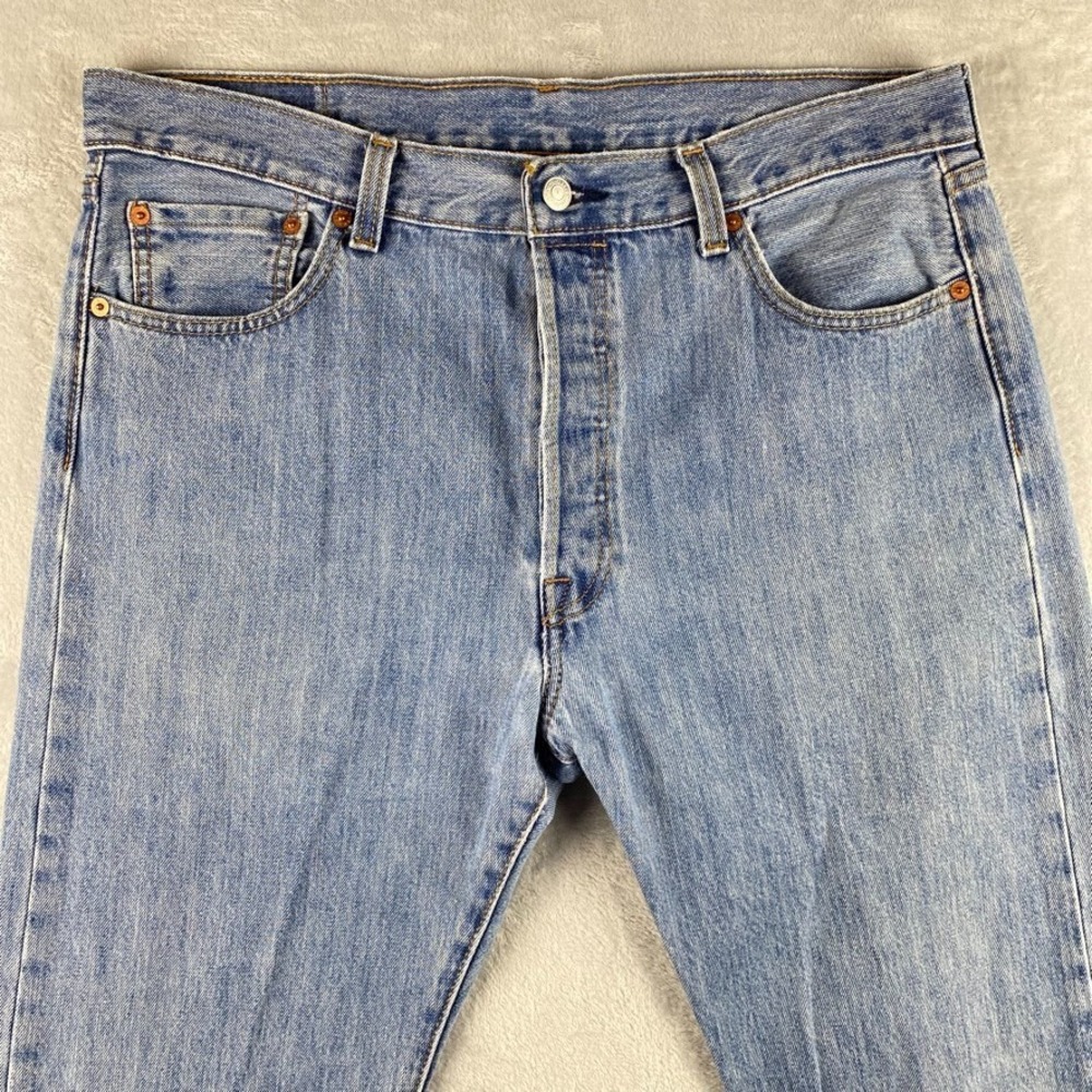 Levis Jeans Mens 36x34 Blue 501 Straight Button Fly Western American Light Denim